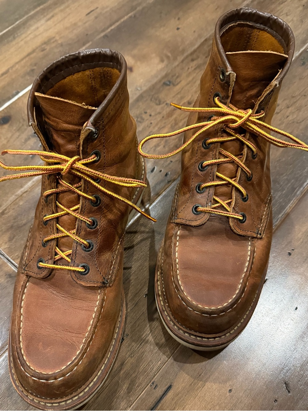 Men's Red Wing 1907 Rough and Tough Copper Moc Toe Boots. Size 9D